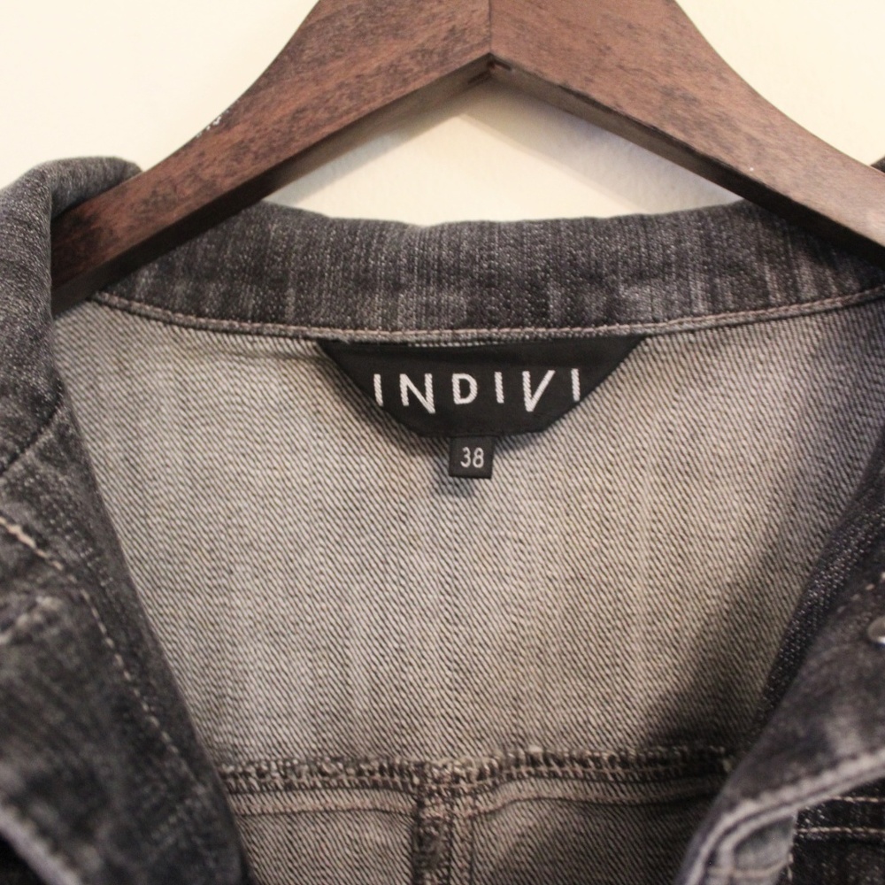 Grey-Washed Denim Jacket - Picture 2 of 2